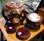 (LOT OF 4) CHINESE STAND GROUP