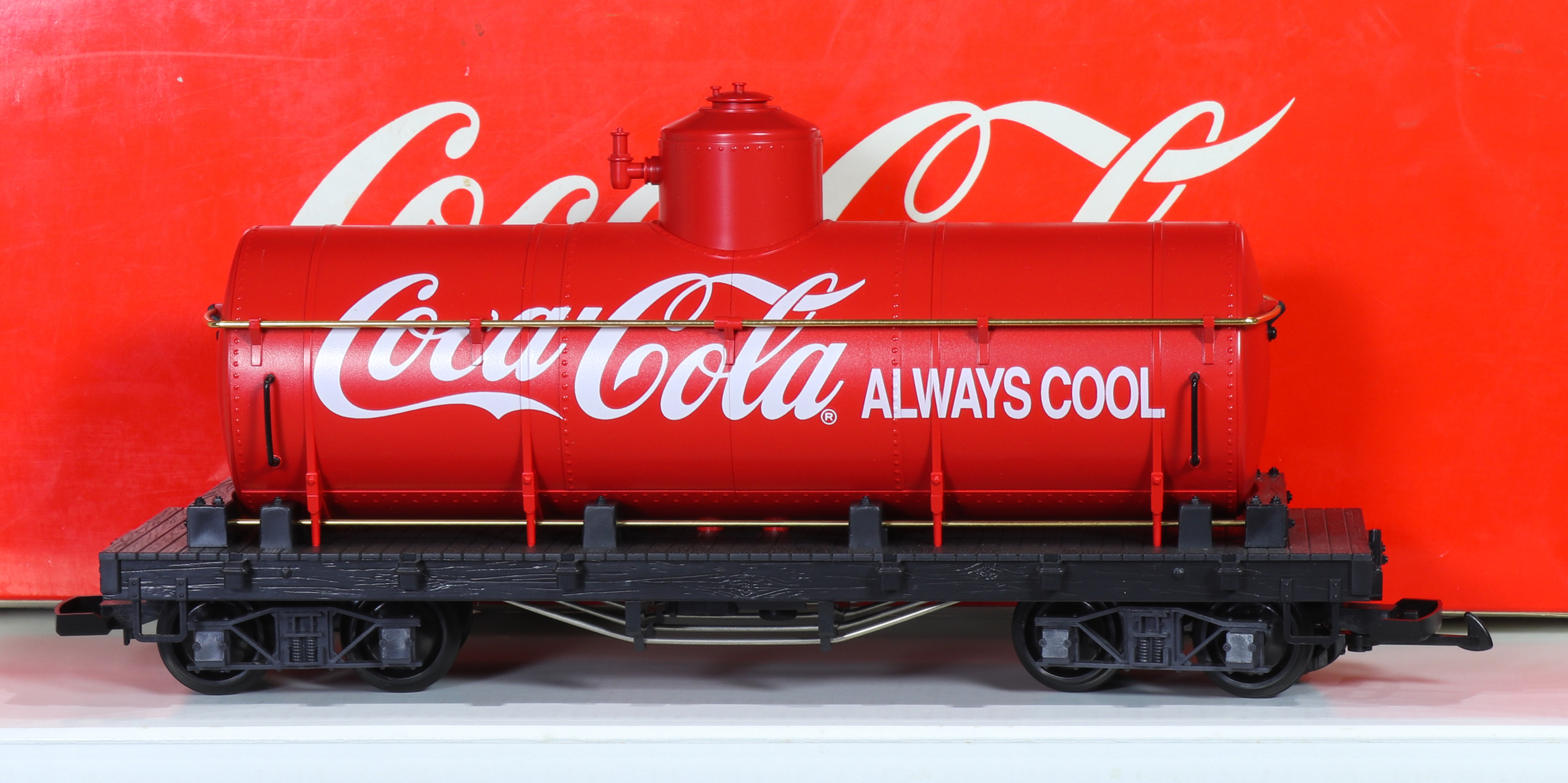 (LOT OF 4) COCA-COLA TANK CARS,