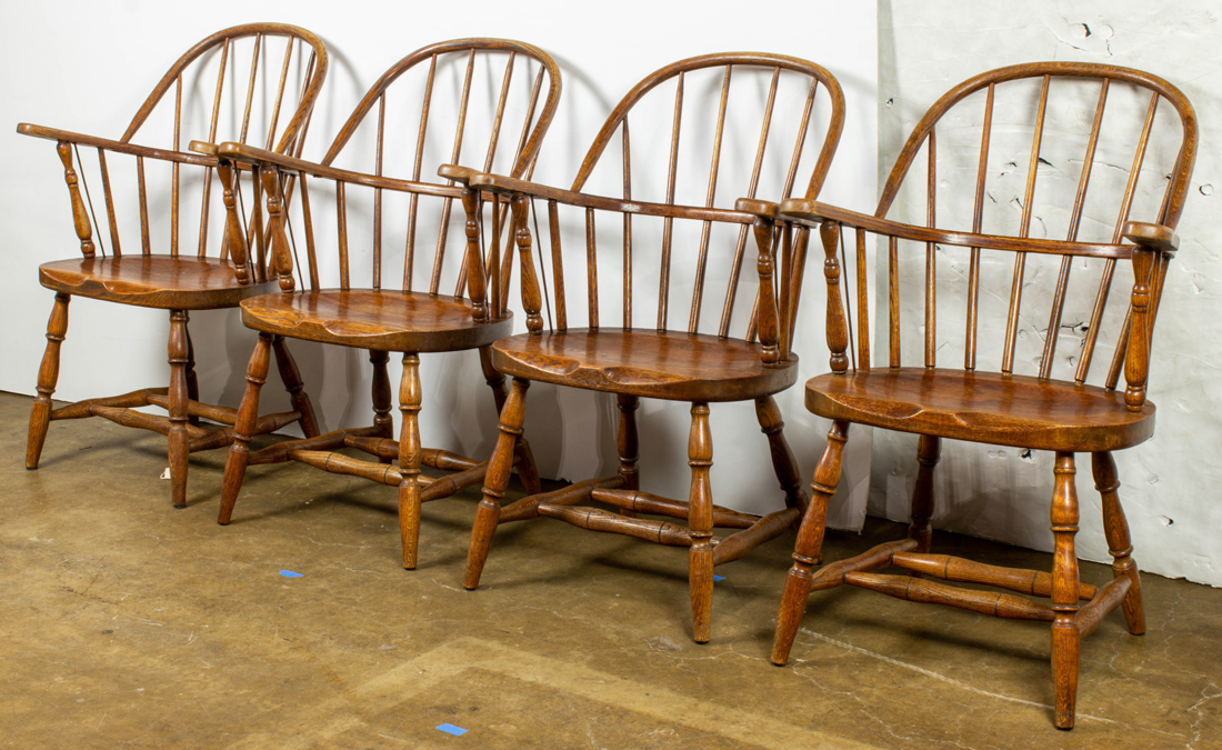 (LOT OF 4) ENGLISH OAK WINDSOR