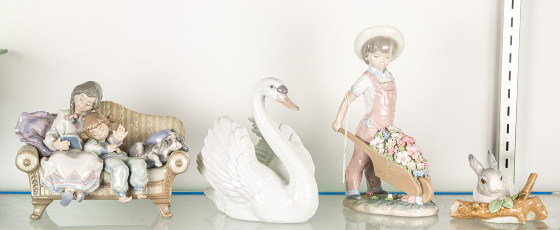 (LOT OF 4) LLADRO PORCELAIN FIGURES