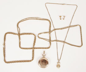Lot of 4 pieces gold jewelry,