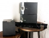 (LOT OF 4) SPEAKERS: A PAIR OF