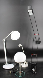 LOT OF 4 VINTAGE DESK LAMPS IN