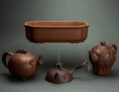 (LOT OF 4) YIXING TEAPOTS AND