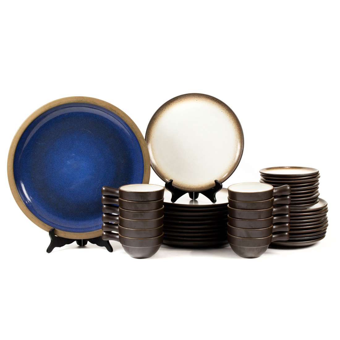 (LOT OF 44) GROUP OF HEATH CERAMICS