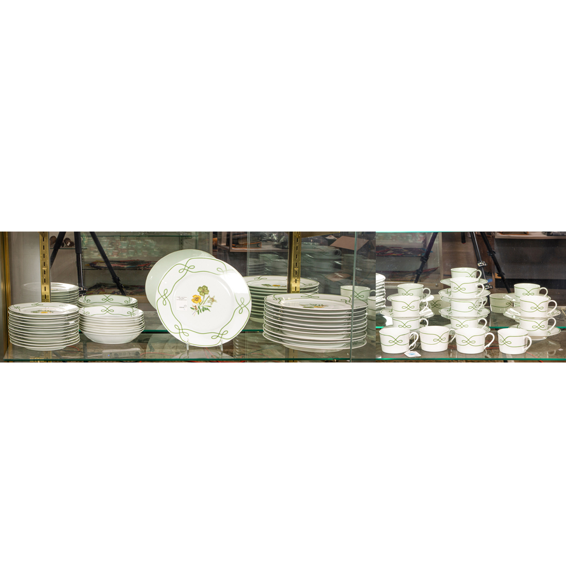 (LOT OF 49) RAYNAUD ET CIE