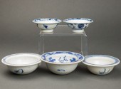 (LOT OF 5) CHINESE BLUE AND WH