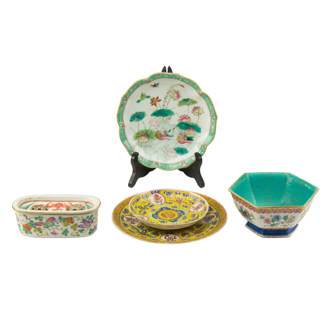 (LOT OF 5) CHINESE FAMILLE ROSE
