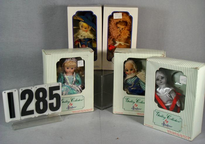 Lot of 5 Effanbee Wizard of Oz