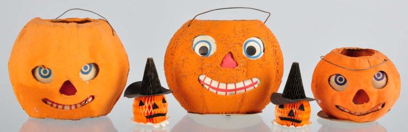 Lot of 5: Halloween Items. 