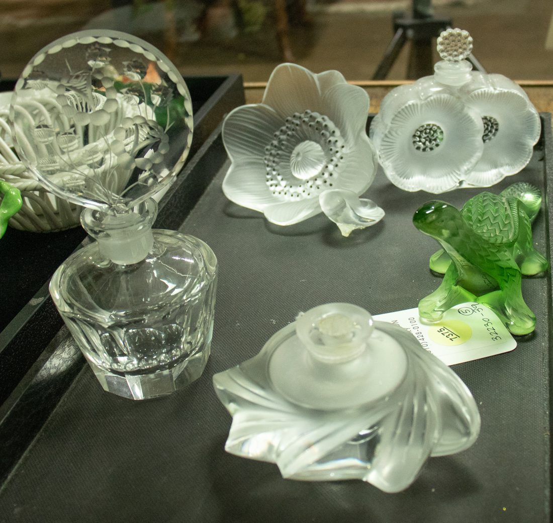 (LOT OF 5) LALIQUE GLASS TABLE