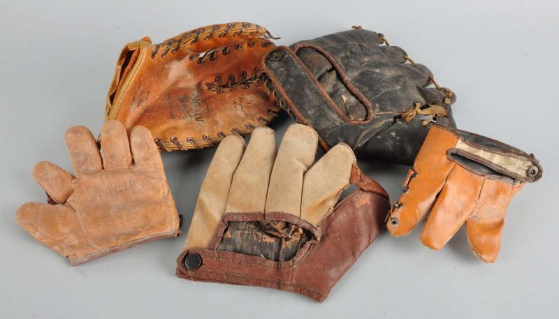 Lot of 5: Vintage Baseball Gloves.