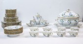 (LOT OF 55) A HEREND PORCELAIN