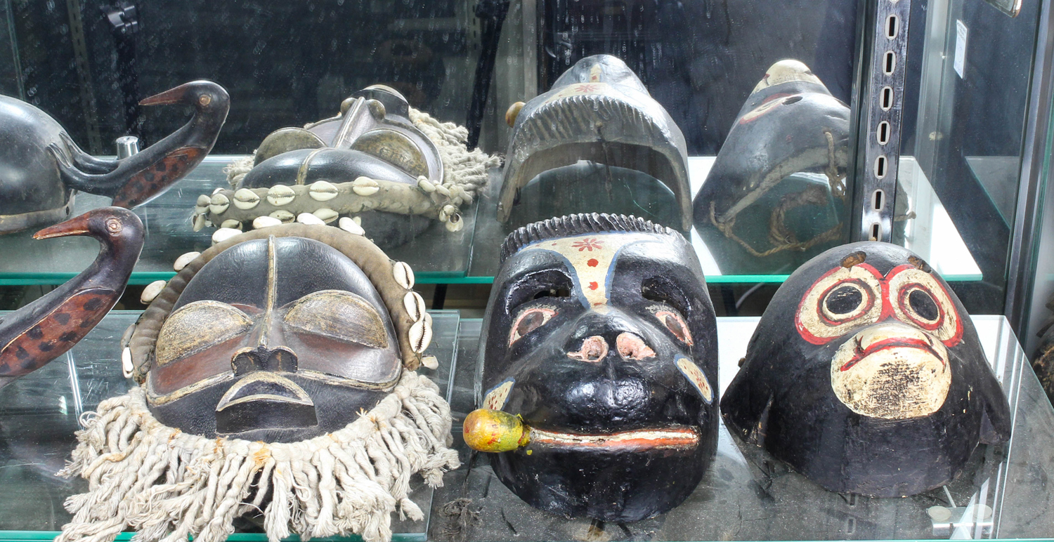 (LOT OF 6) AFRICAN OR INDONESIAN