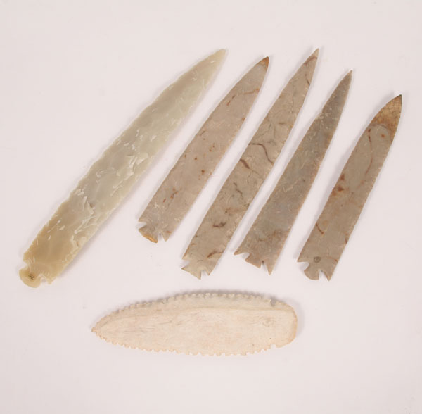 Lot of 6 contemporary flints. 