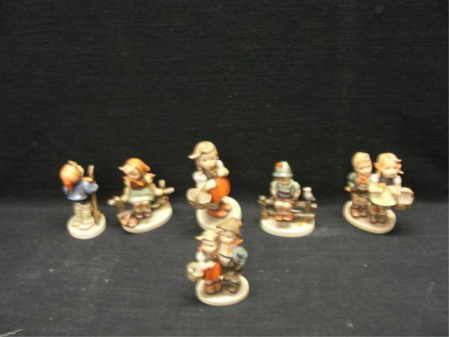 Lot of 6 Hummels. 2 as is.