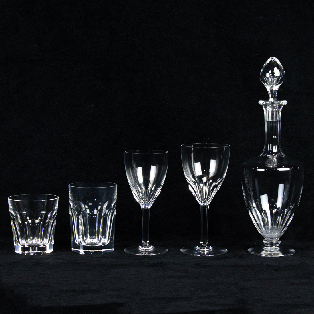 (LOT OF 67) A BACCARAT GLASS