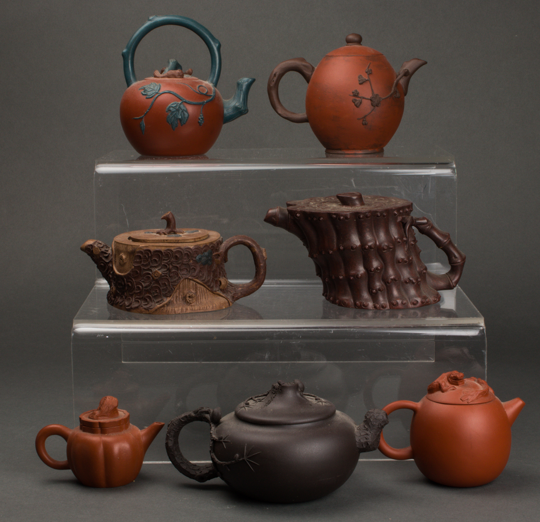 (LOT OF 7) CHINESE YIXING TEAPOTS