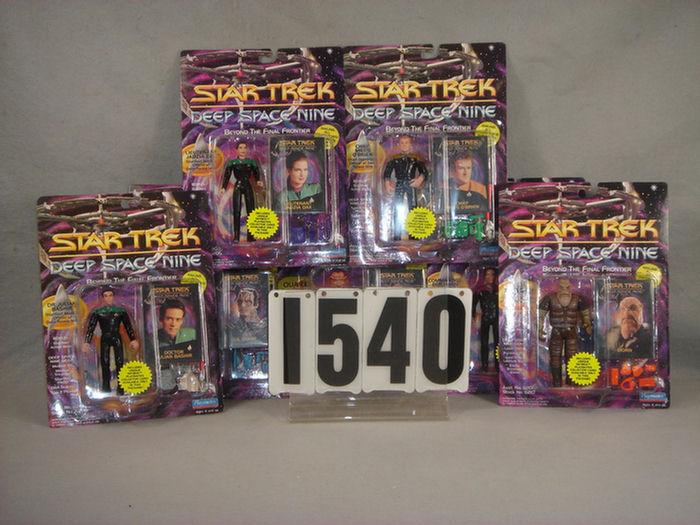 Lot of 7 Star Trek Deep Space