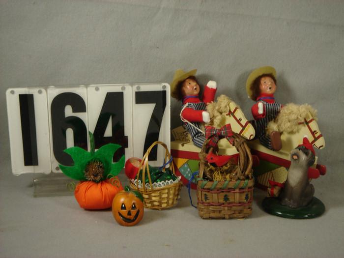 Lot of 8 Byers Choice related