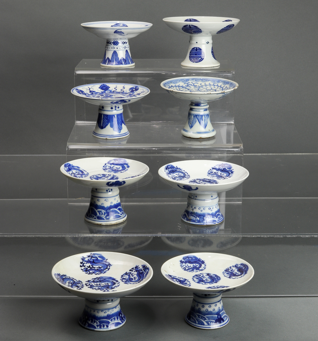 (LOT OF 8) CHINESE BLUE AND WHITE
