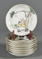 (LOT OF 8) CHINESE FAMILLE ROS