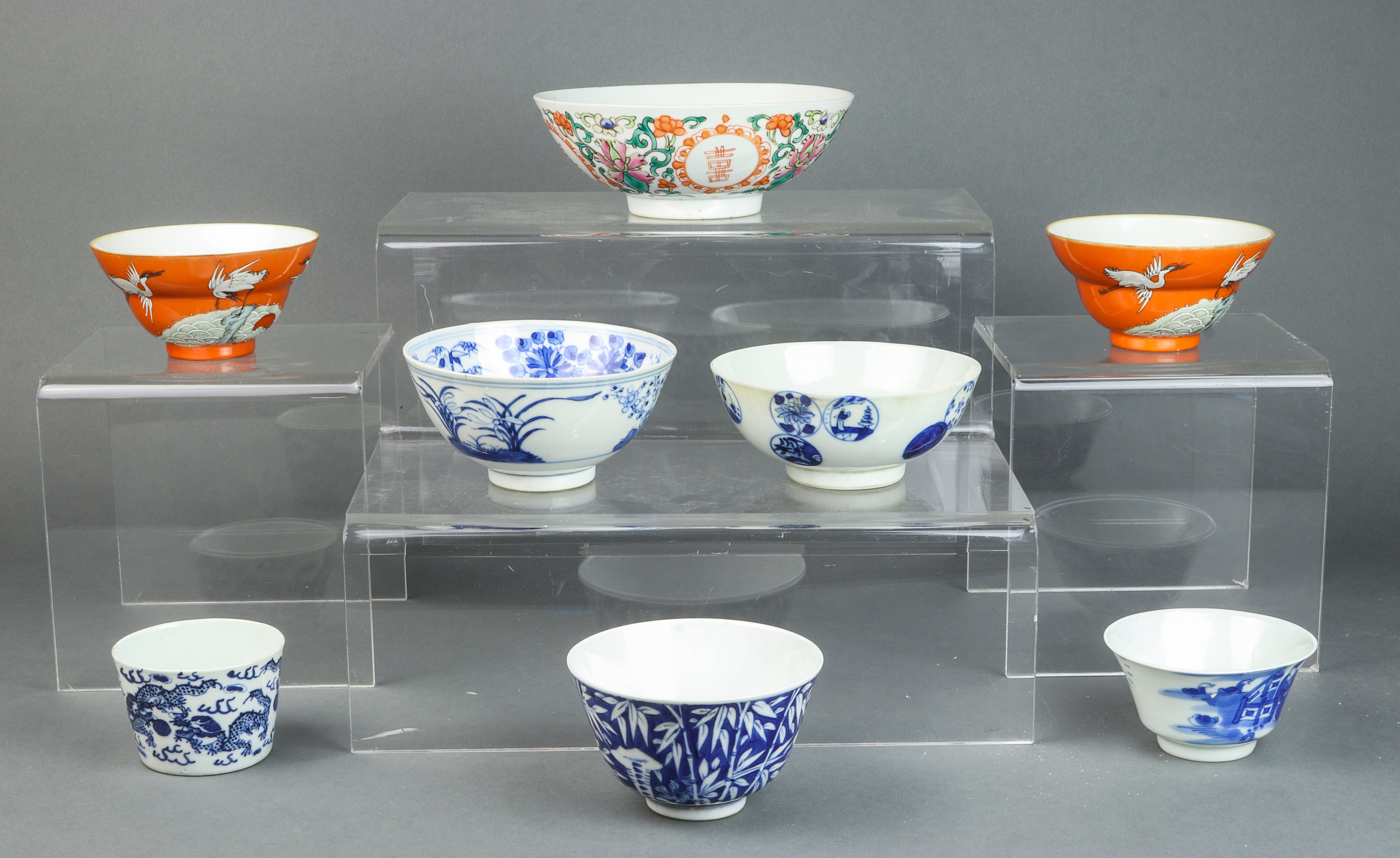 (LOT OF 8) CHINESE PORCELAIN