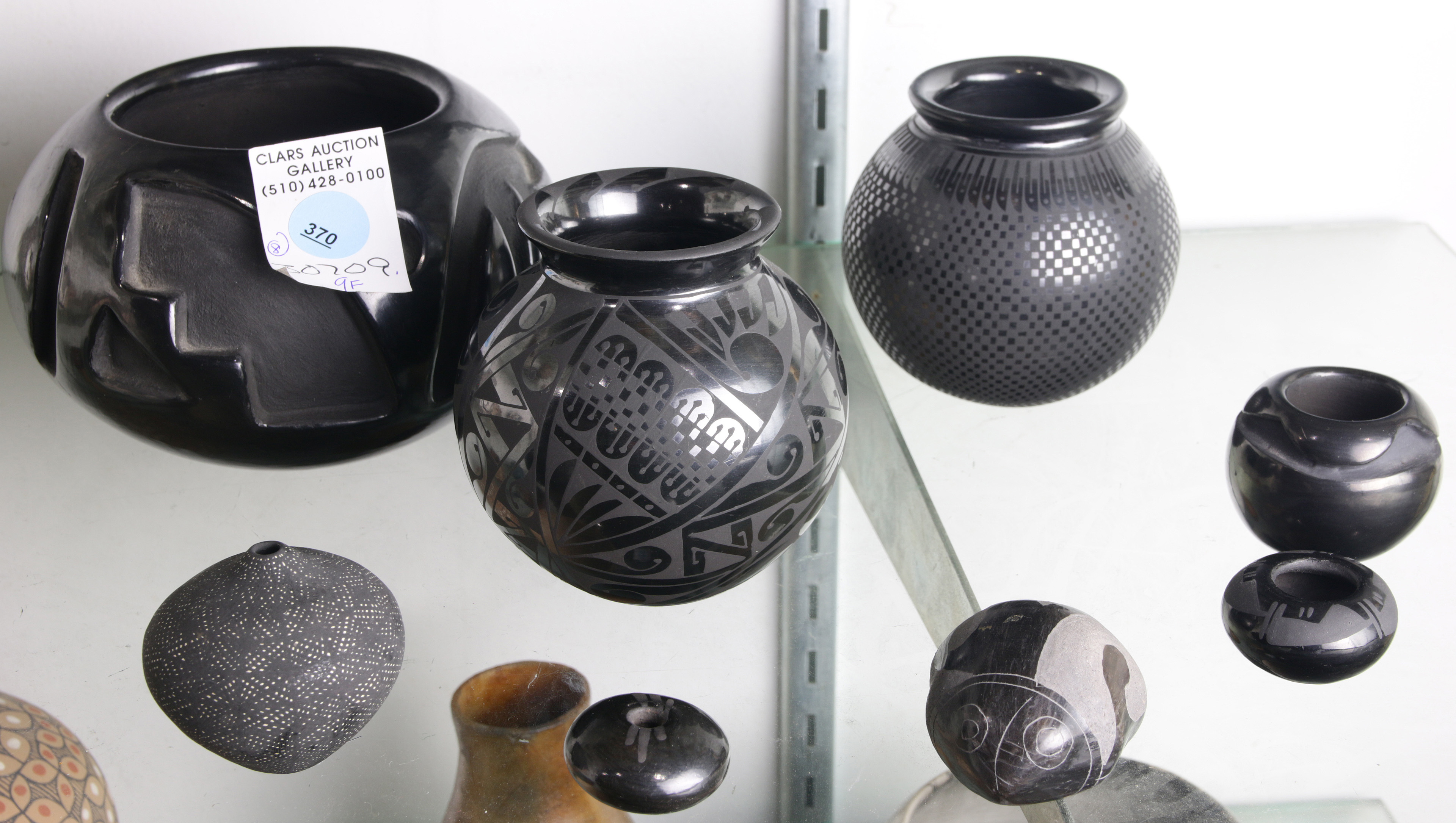 (LOT OF 8) SOUTWEST BLACKWARE