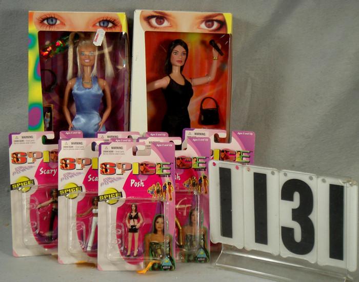Lot of 8 Spice Girls related dolls,