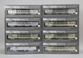LOT OF 8 WALTHERS PASSENGER TR