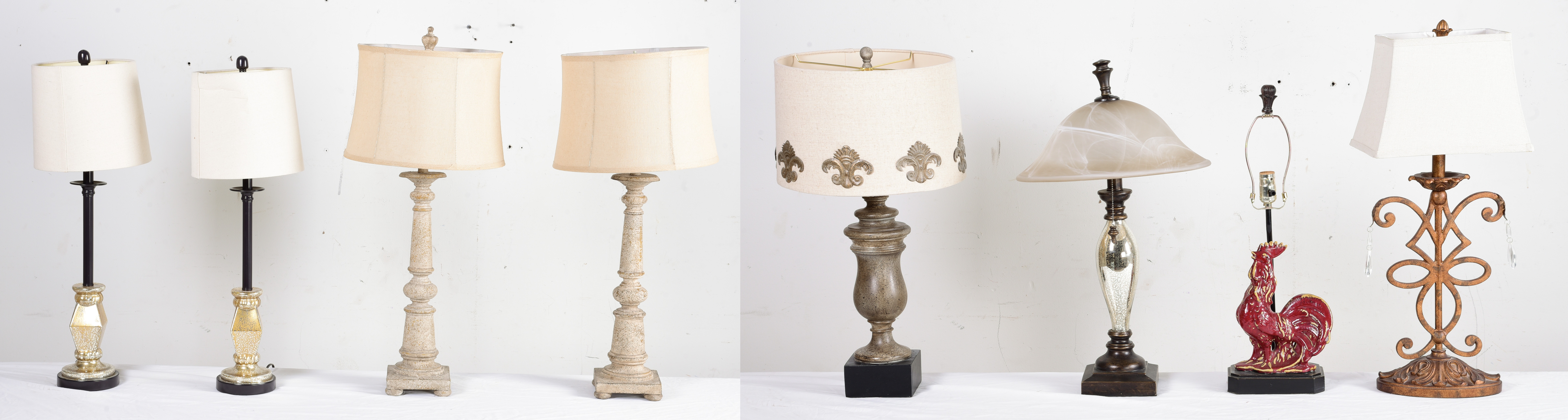 Lot of (9) decorative lamps c/o (2)
