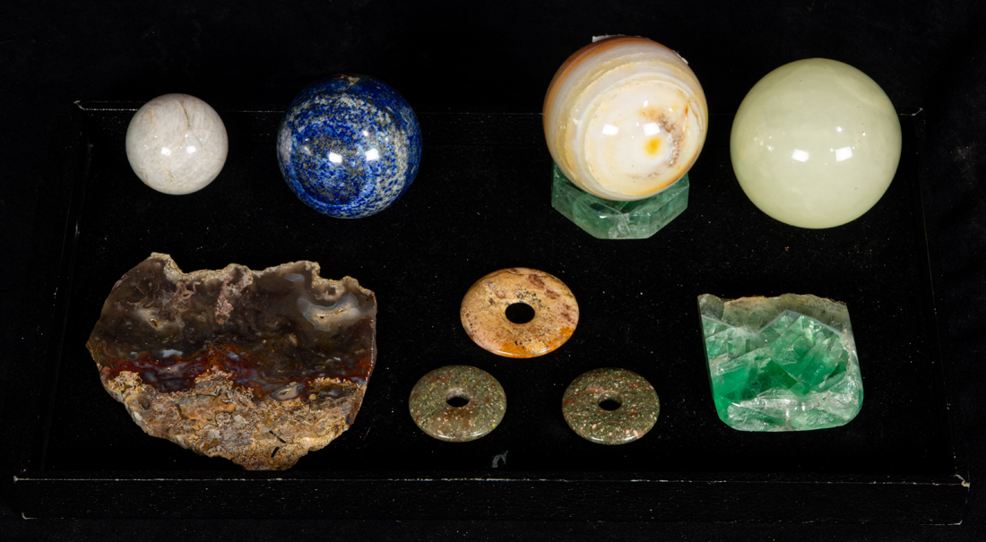 (LOT OF 9) HARDSTONE STONE GROUPING