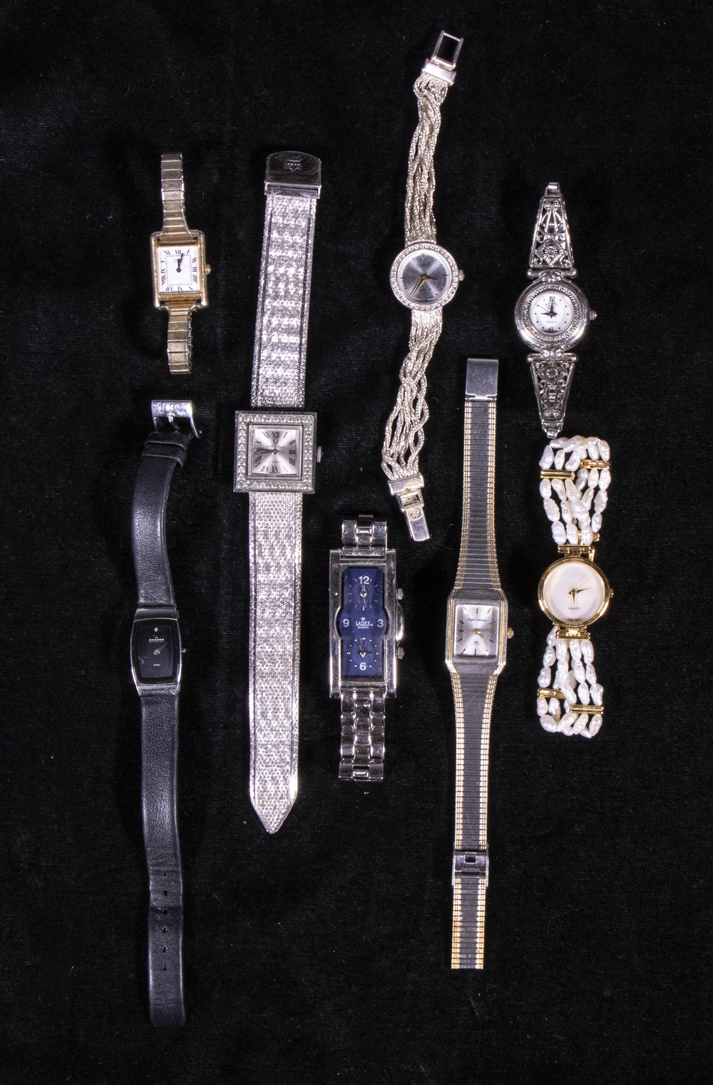 LOT OF (9) LADIES DESIGNER
