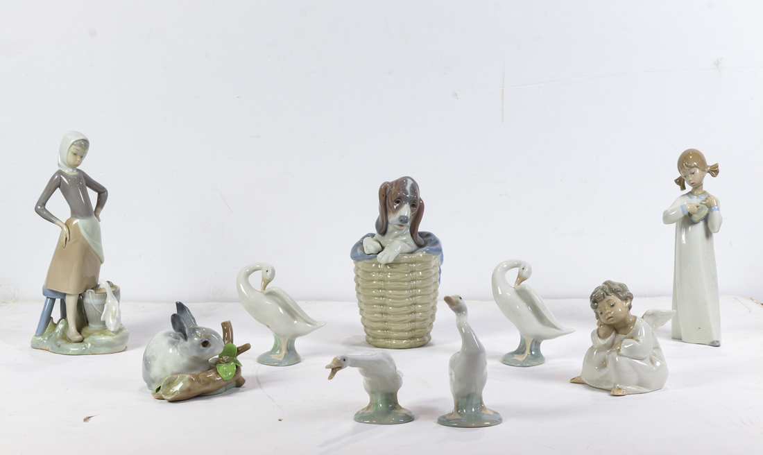 (LOT OF 9) LLADRO PORCELAIN FIGURES