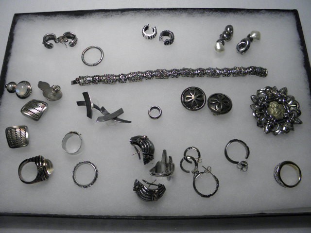 Lot of assorted ladies costume