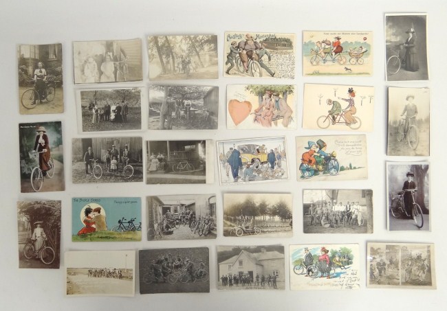 Lot of assorted post cards.