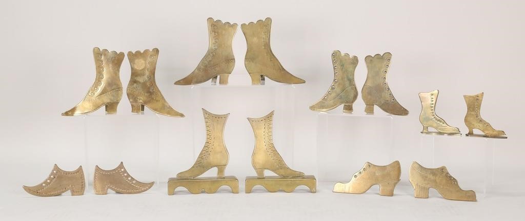 LOT OF BRASS SHOE CHIMNEY
