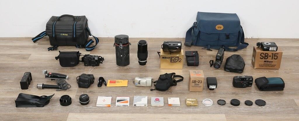 LOT OF CAMERAS & ACCESSORIESLot