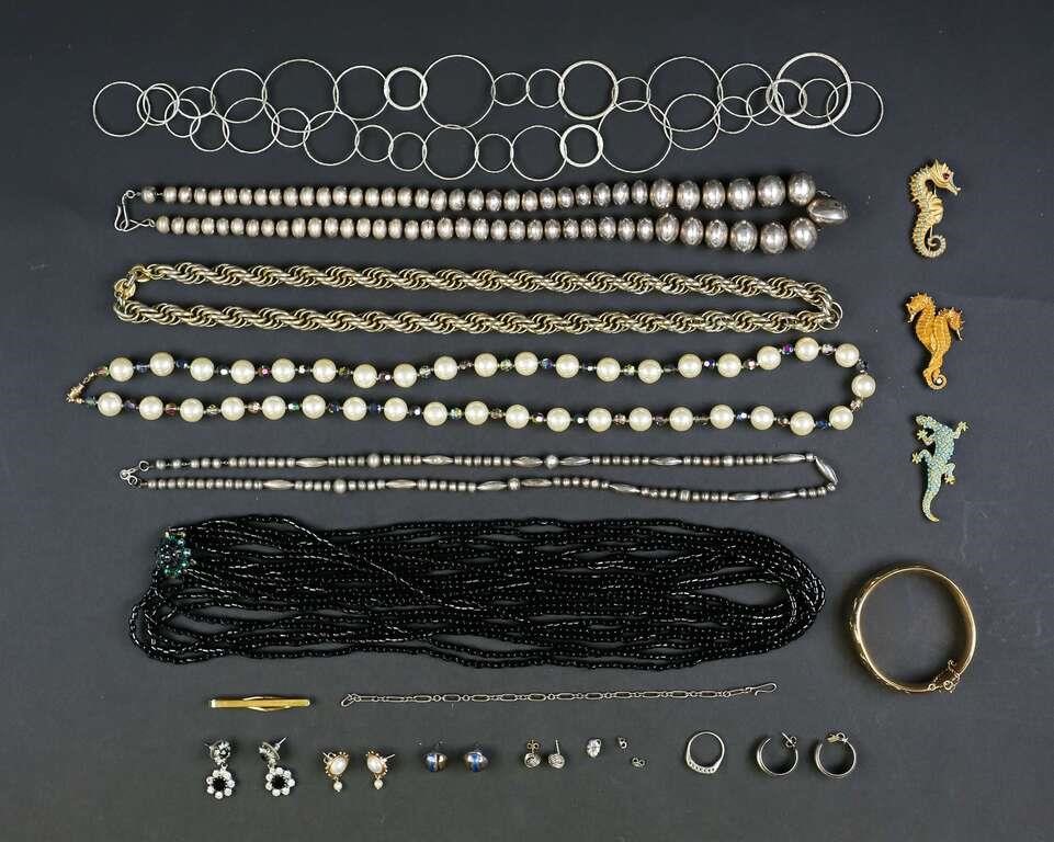 LOT OF COSTUME & BEADED