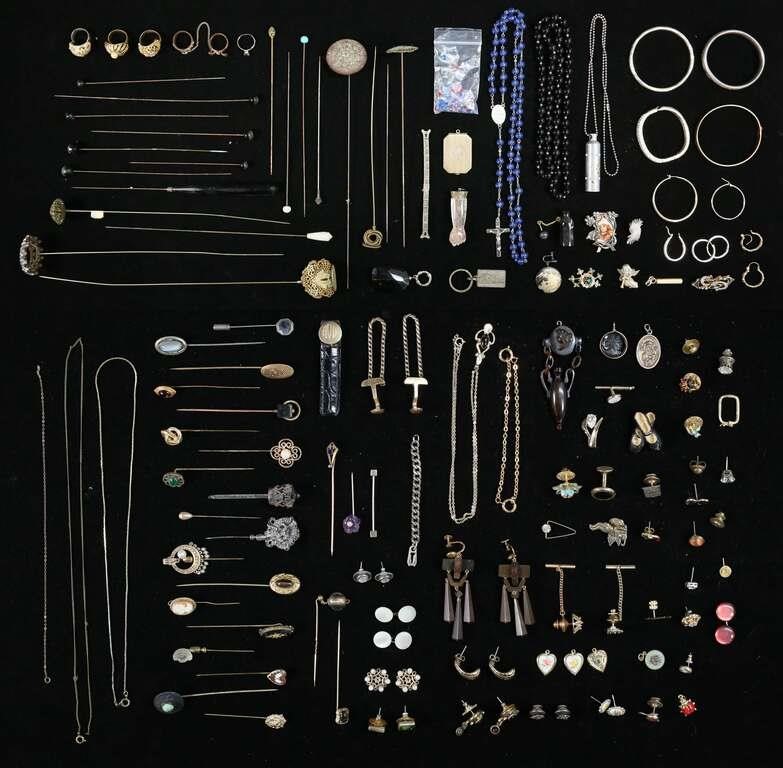 LOT OF COSTUME JEWELRY & HAT