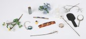 Lot of dresser items, c/o Guil