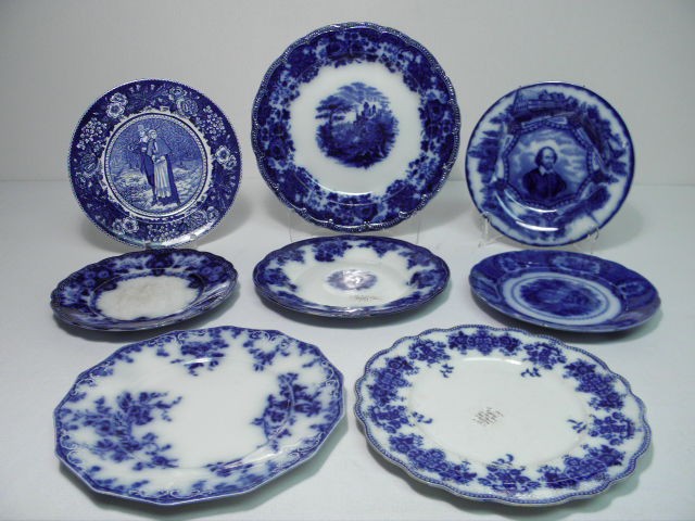 Lot of eight assorted flow blue