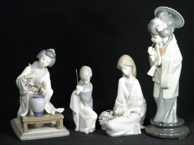 Lot of four Lladro Spanish