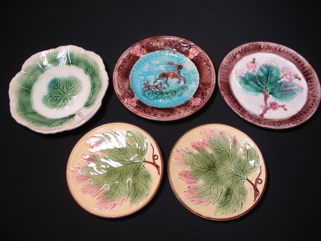 Lot of four Majolica plates and one