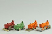 LOT OF FOUR SMALL TRACTORS Kil