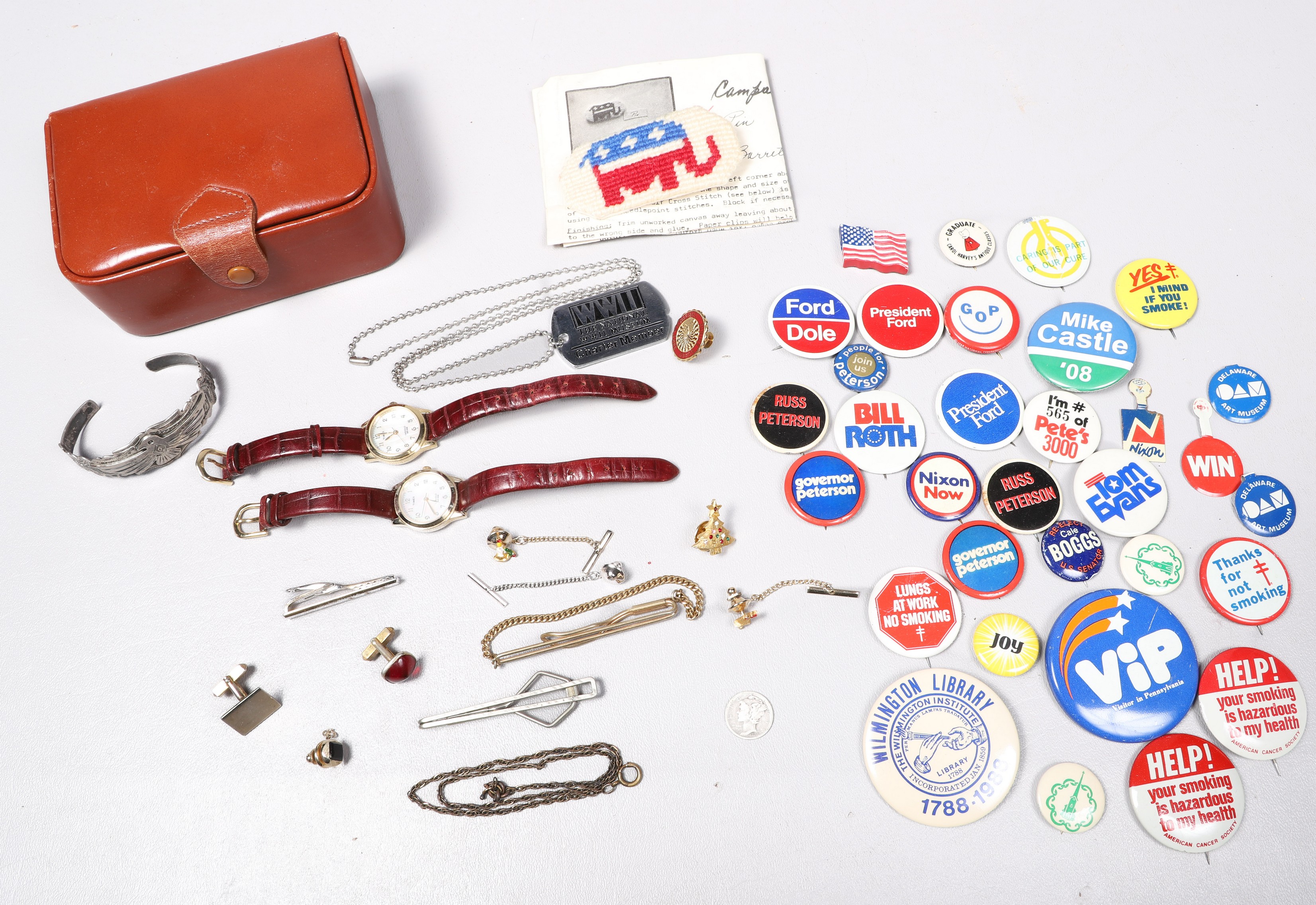 Lot of jewelry & pin back