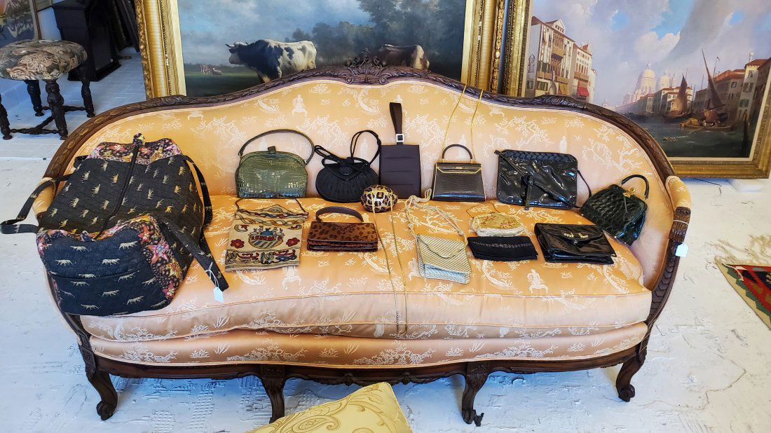 LOT OF LADIES EVENING BAGS & PURSES