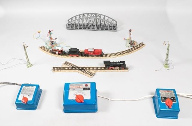 LOT OF MARKLIN TRAINS AND