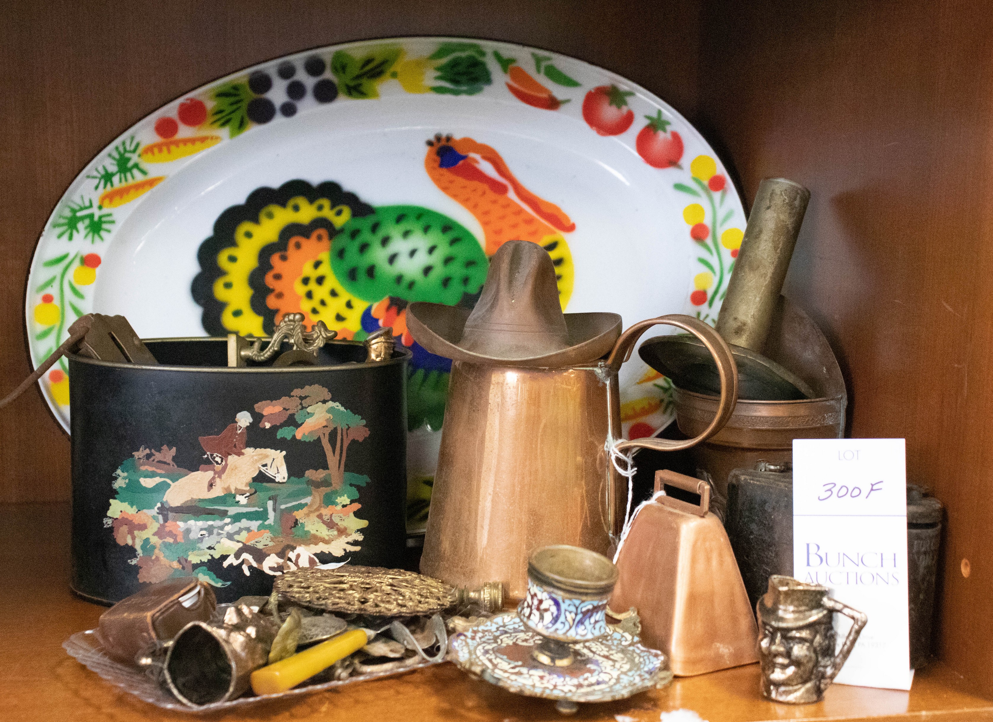 Lot of metal items, including
