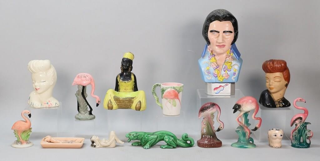 LOT OF MID-CENTURY DECORATIVE